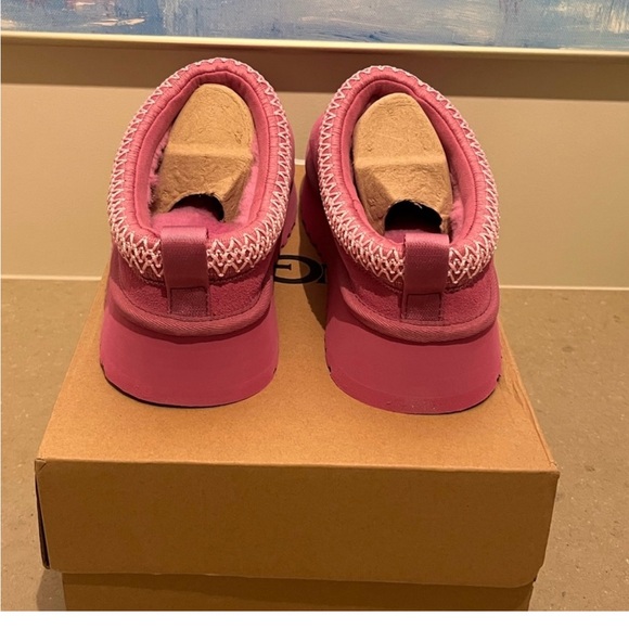 Ugg Tazz sold out color NWB - Picture 5 of 5